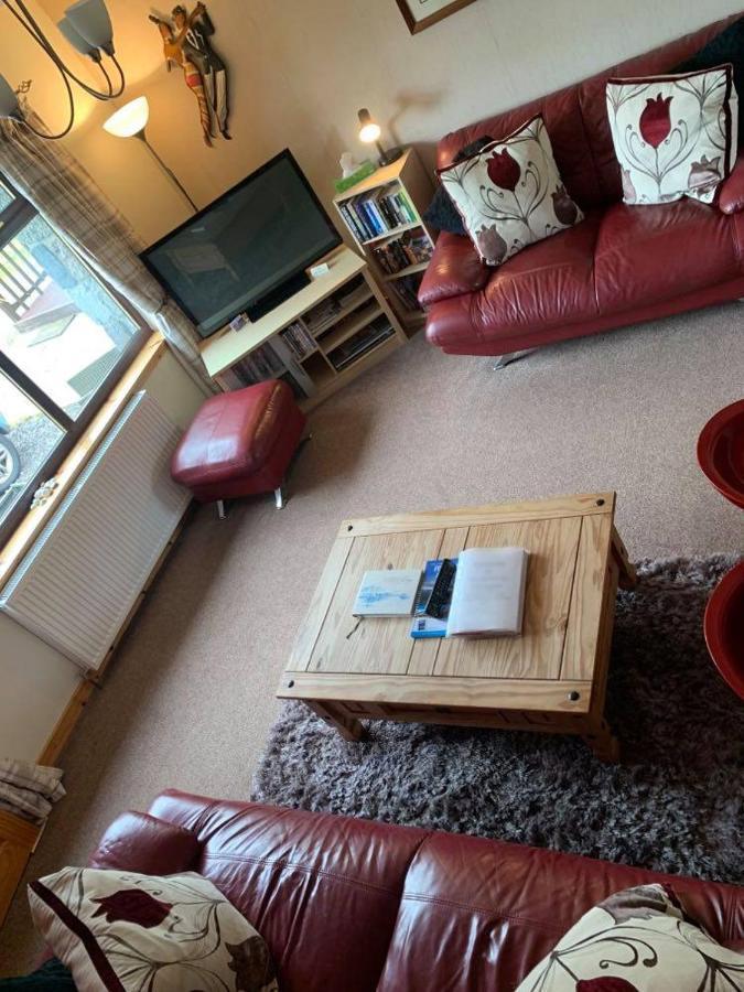 Snowberry Cottages No1 Онич Экстерьер фото